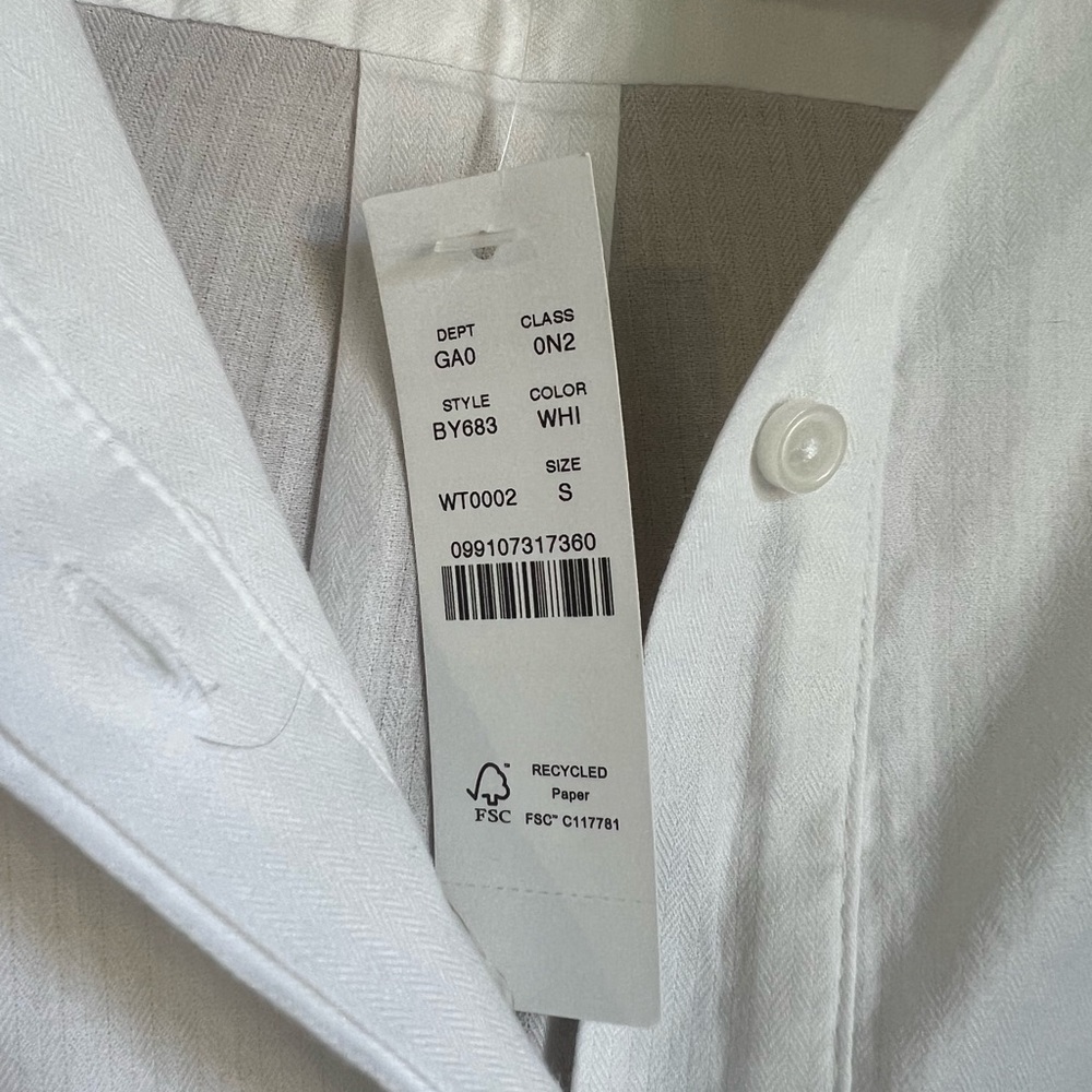 J. Crew Women's Crisp White Button-Down Shirt - Picture 2 of 5